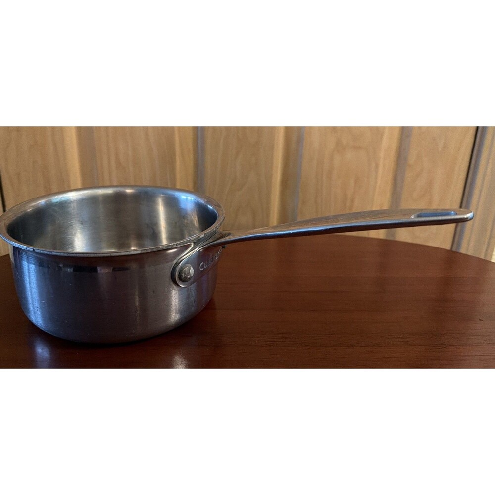 Cuisinart MultiClad TPCC19-16  Tri-Ply 1.5 Qt/1.4LSaucepan. Stainless  Steel.GUC